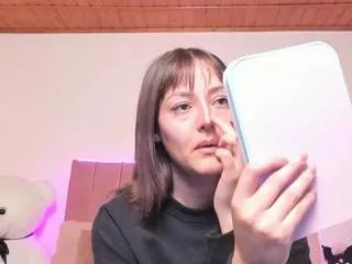 bruna_valentino on Flirt4Free 