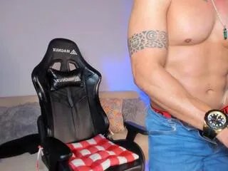 Freechat bruno_de_luca on Flirt4Free