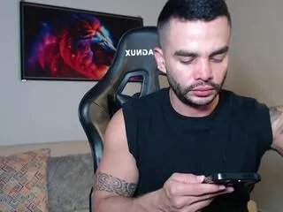 Freechat bruno_de_luca on Flirt4Free