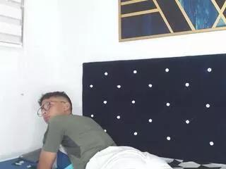 caleb_bostom on Flirt4Free 