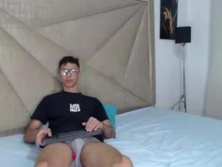 caleb_bostom on Flirt4Free 