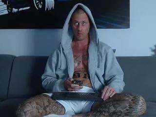 calvin_hunt on Flirt4Free 