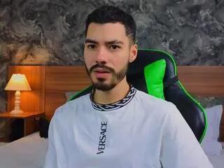 cameron_pierce on Flirt4Free