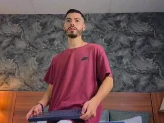 cameron_pierce on Flirt4Free