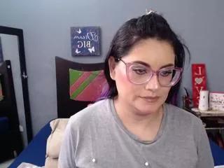 cami_lopez on Flirt4Free 