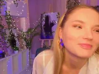 caridad_mcgee on Flirt4Free