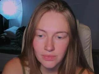 cassie_evansson on Flirt4Free