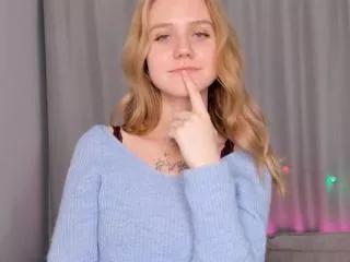 catherine_gitt on Flirt4Free 