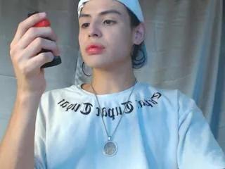 charlie_tomsom on Flirt4Free 