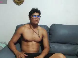 charlton_avila on Flirt4Free