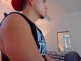 chirs_morgan on Flirt4Free
