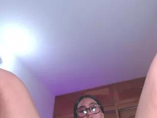 dafne_thomson on Flirt4Free 