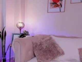 Offline dahiana_walcott on Flirt4Free