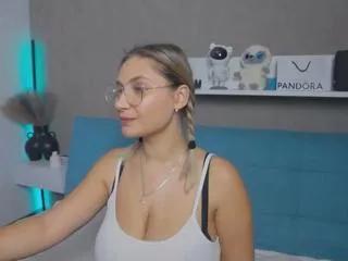 dakota_tender on Flirt4Free 