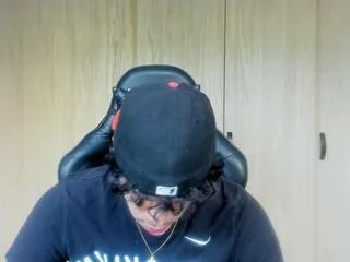 Offline damiano_lucaferri on Flirt4Free