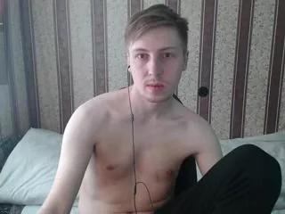darien_large on Flirt4Free 