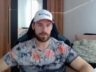 darius_giles on Flirt4Free 
