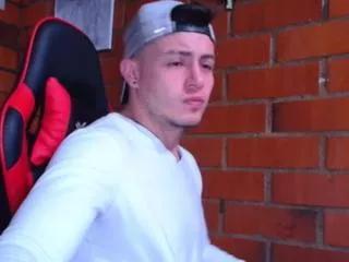 davis_brave on Flirt4Free 