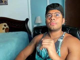 derek_castle on Flirt4Free