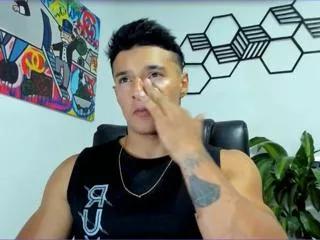 derry_adams on Flirt4Free 