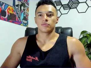 derry_adams on Flirt4Free 