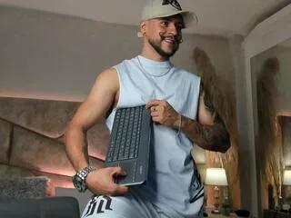 dick_griffith on Flirt4Free 