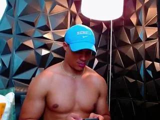 dominic_salazar on Flirt4Free 