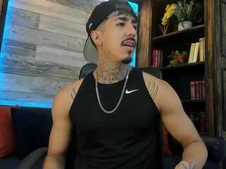 donovan_desmond on Flirt4Free