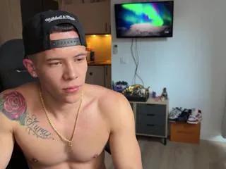 duncan_collins on Flirt4Free 