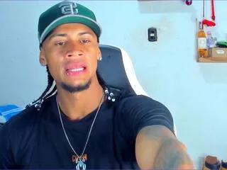 dylan_jake on Flirt4Free 