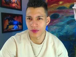 dyland_davis on Flirt4Free 