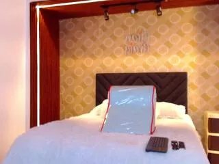 Offline elian_craig on Flirt4Free