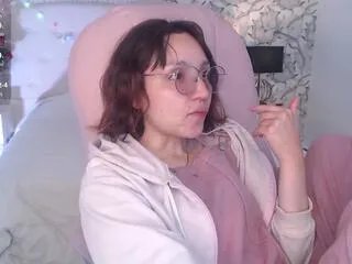 Away eliza_golden on Flirt4Free