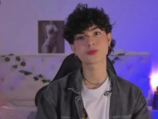 elliot_soleil on Flirt4Free 