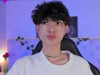 elliot_soleil on Flirt4Free 