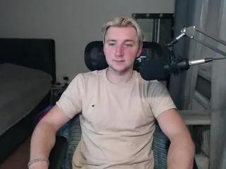 elvin_vaenight on Flirt4Free