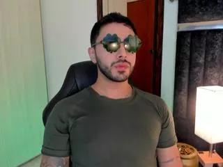 elvis_houston on Flirt4Free 