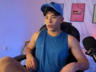 ely_wild on Flirt4Free