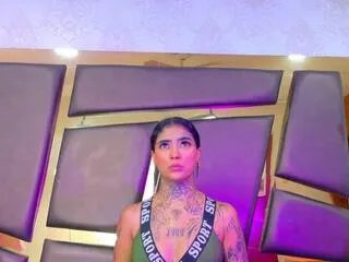 Offline emilie_lake on Flirt4Free