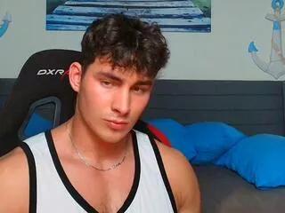 emilio_reynolds on Flirt4Free 