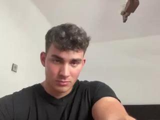 emilio_reynolds on Flirt4Free 