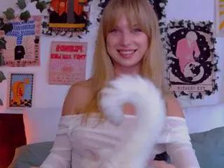 emma_wilde on Flirt4Free 