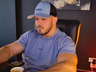 Private erick_angelo on Flirt4Free