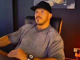 Private erick_angelo on Flirt4Free