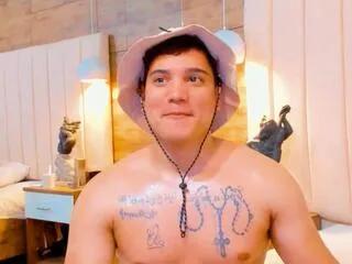 esteban_morenoo on Flirt4Free 