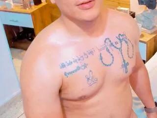 esteban_morenoo on Flirt4Free 