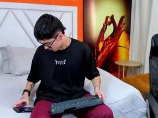 etham_wolf on Flirt4Free 