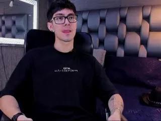 etham_wolf on Flirt4Free 