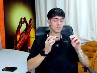 etham_wolf on Flirt4Free 