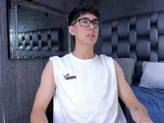 etham_wolf on Flirt4Free 